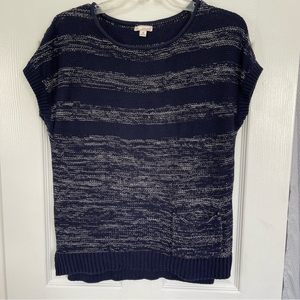Gap Short Sleeved Sweater XS Navy Blue & Silver Casual Nautical Beach Coastal